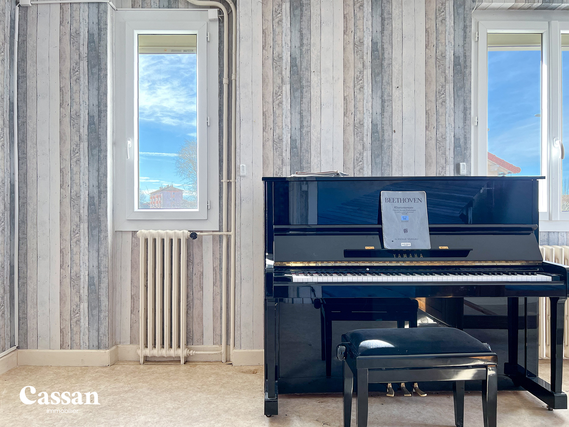 Chambre piano maison à vendre Aurillac Cassan immobilier