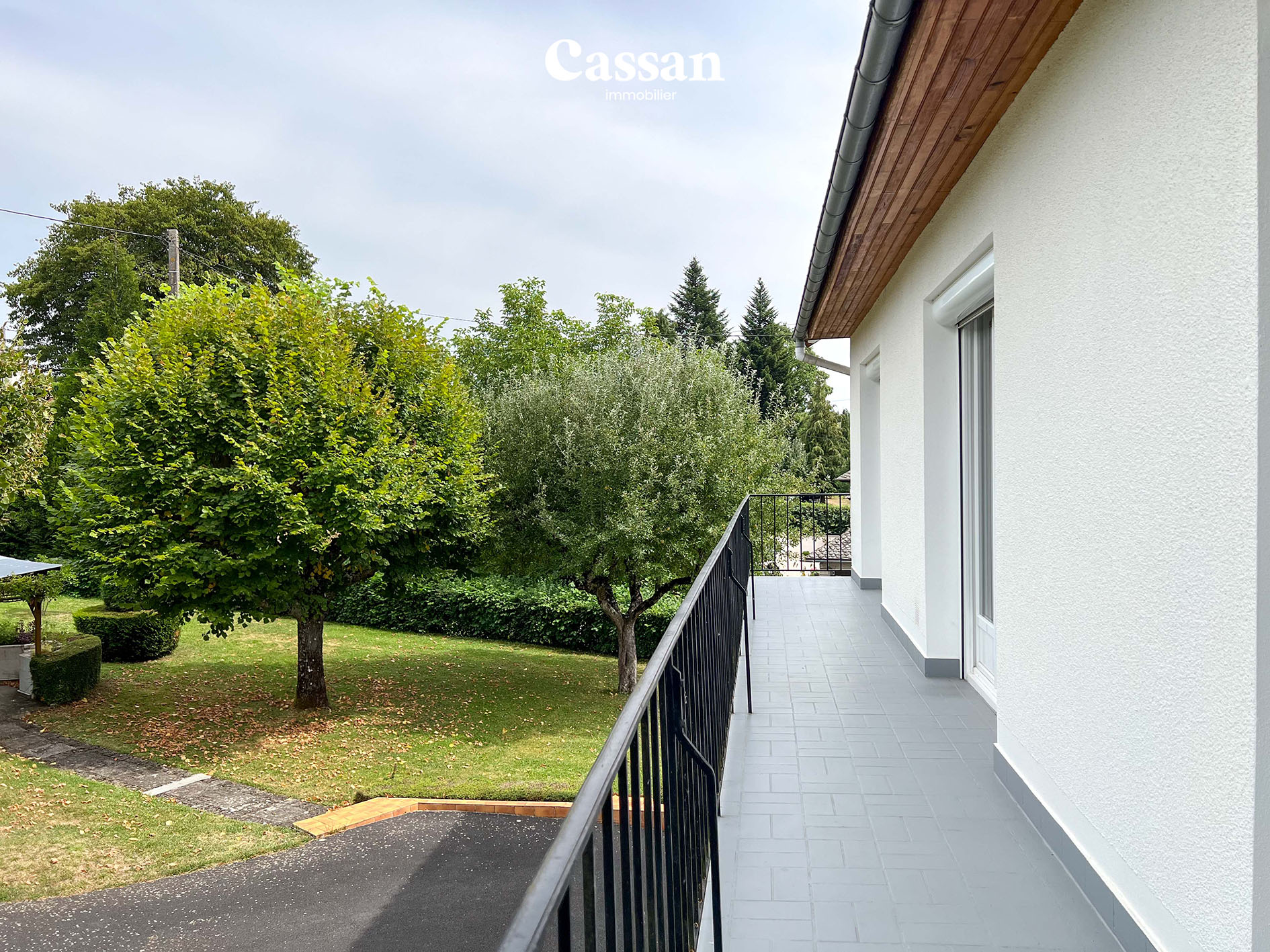 Balcon maison à vendre Sansac-de-Marmiesse Cassan immobilier