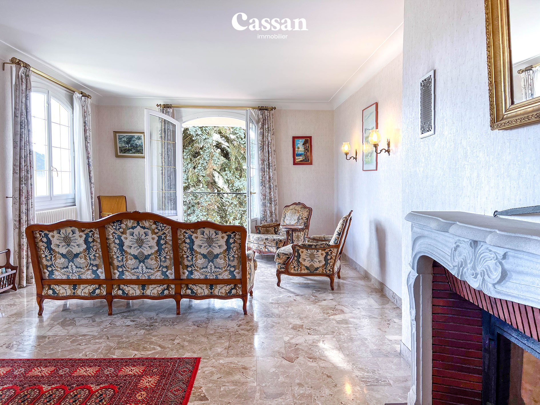 Séjour maison à vendre Aurillac Cassan immobilier