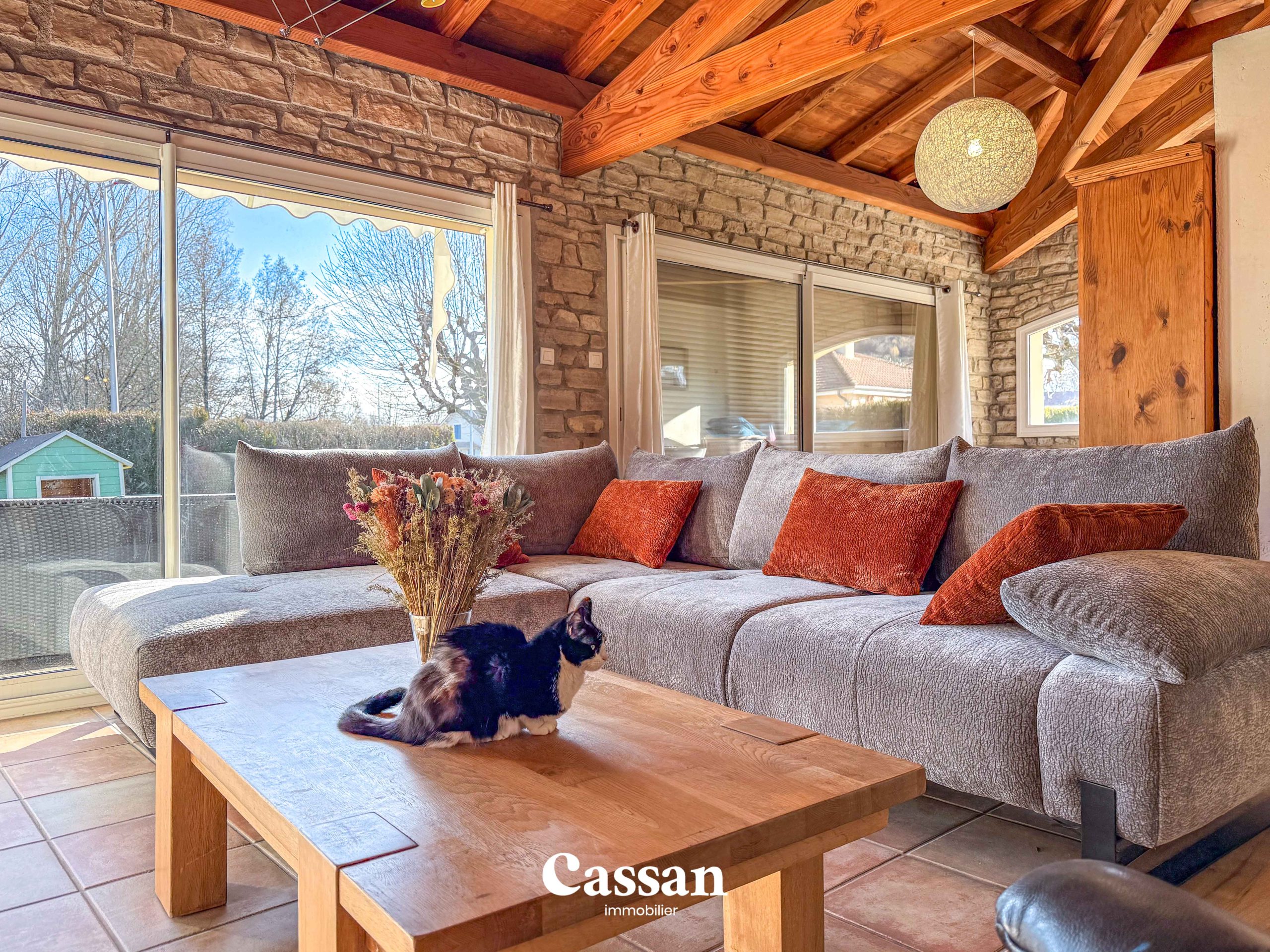 Maison à vendre - Arpajon - Cassan immobilier Agence Immobilière Aurillac