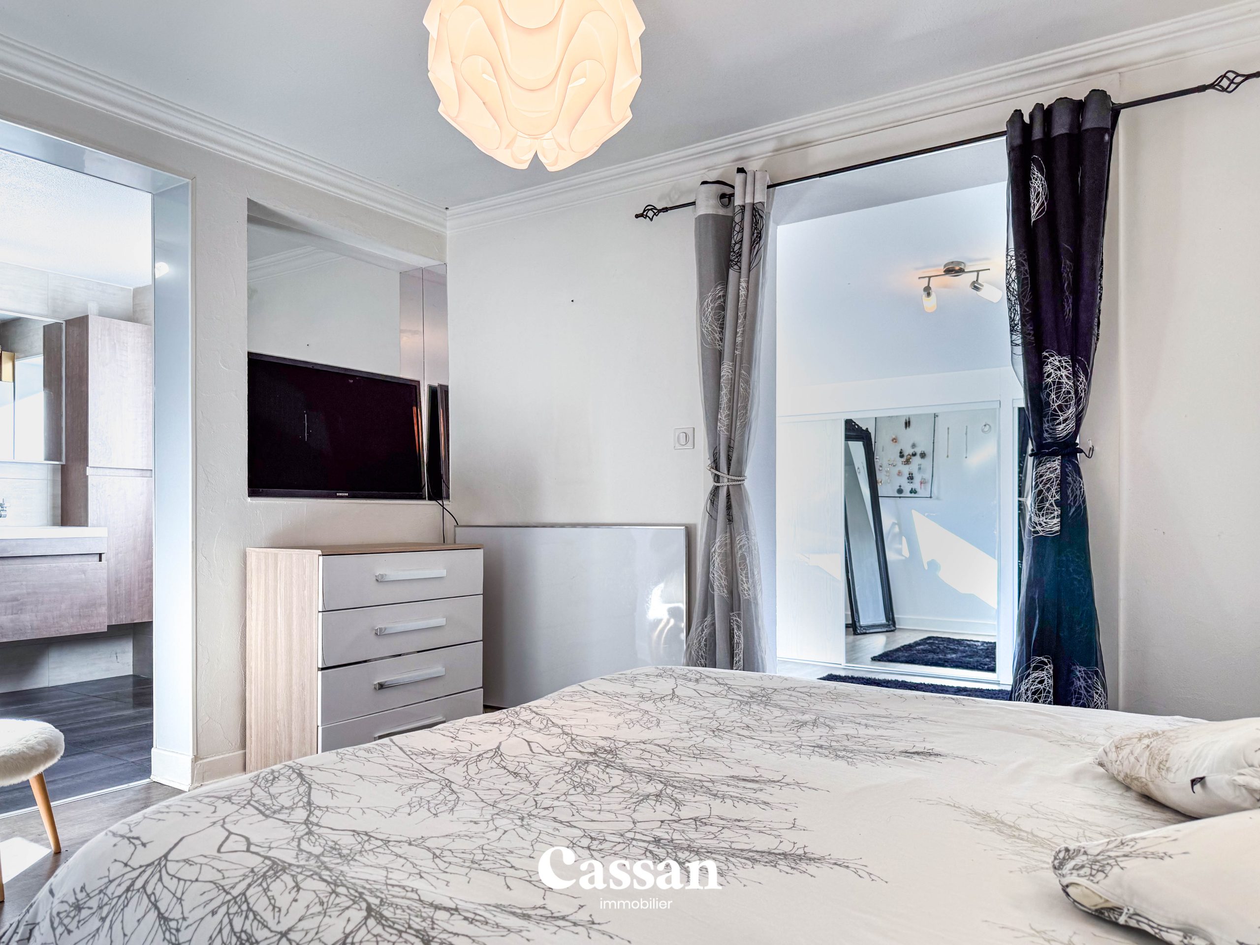 Maison à vendre - Arpajon - Cassan immobilier Agence Immobilière Aurillac