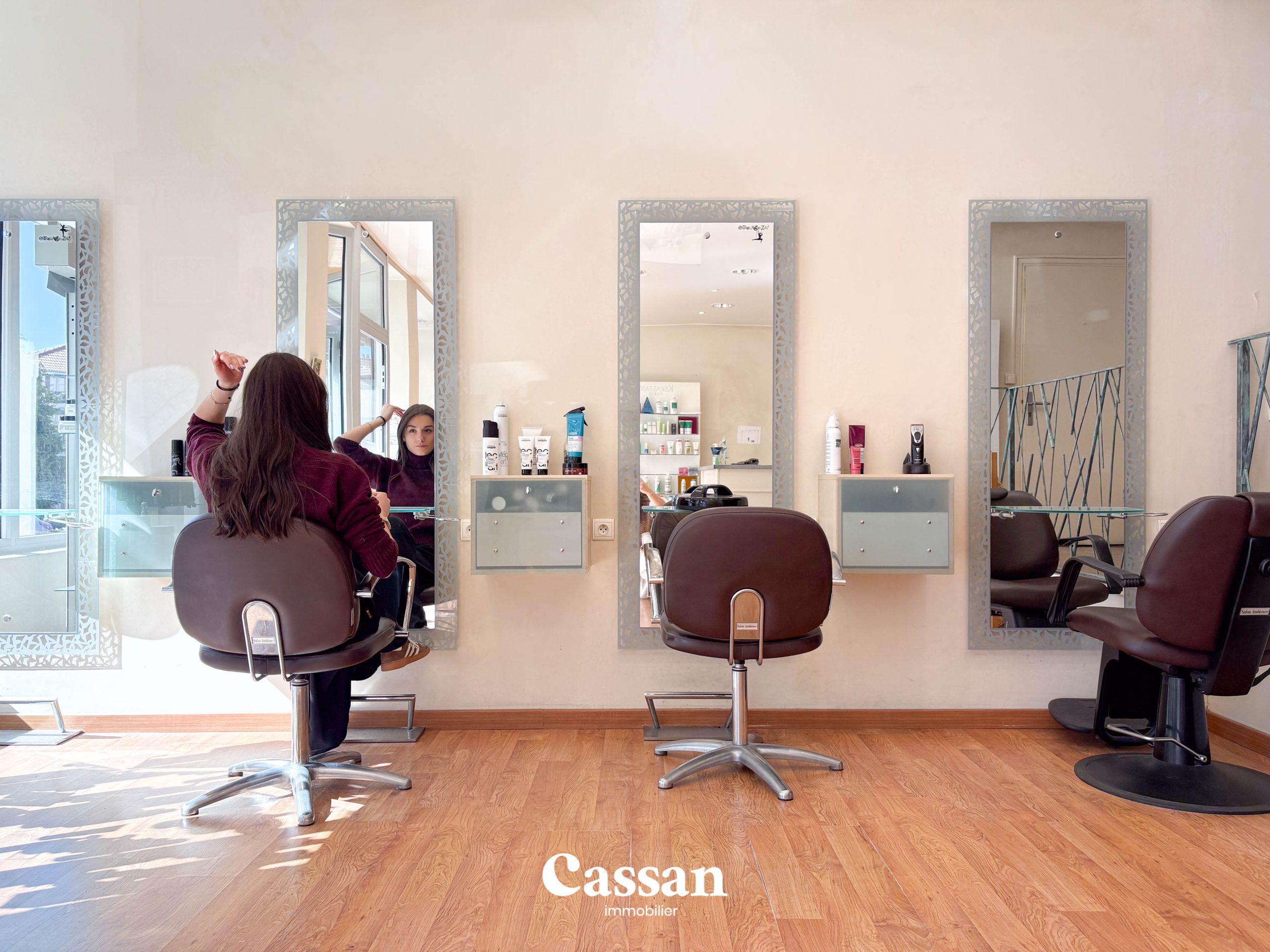 salon de coiffure - Cassan Immobilier