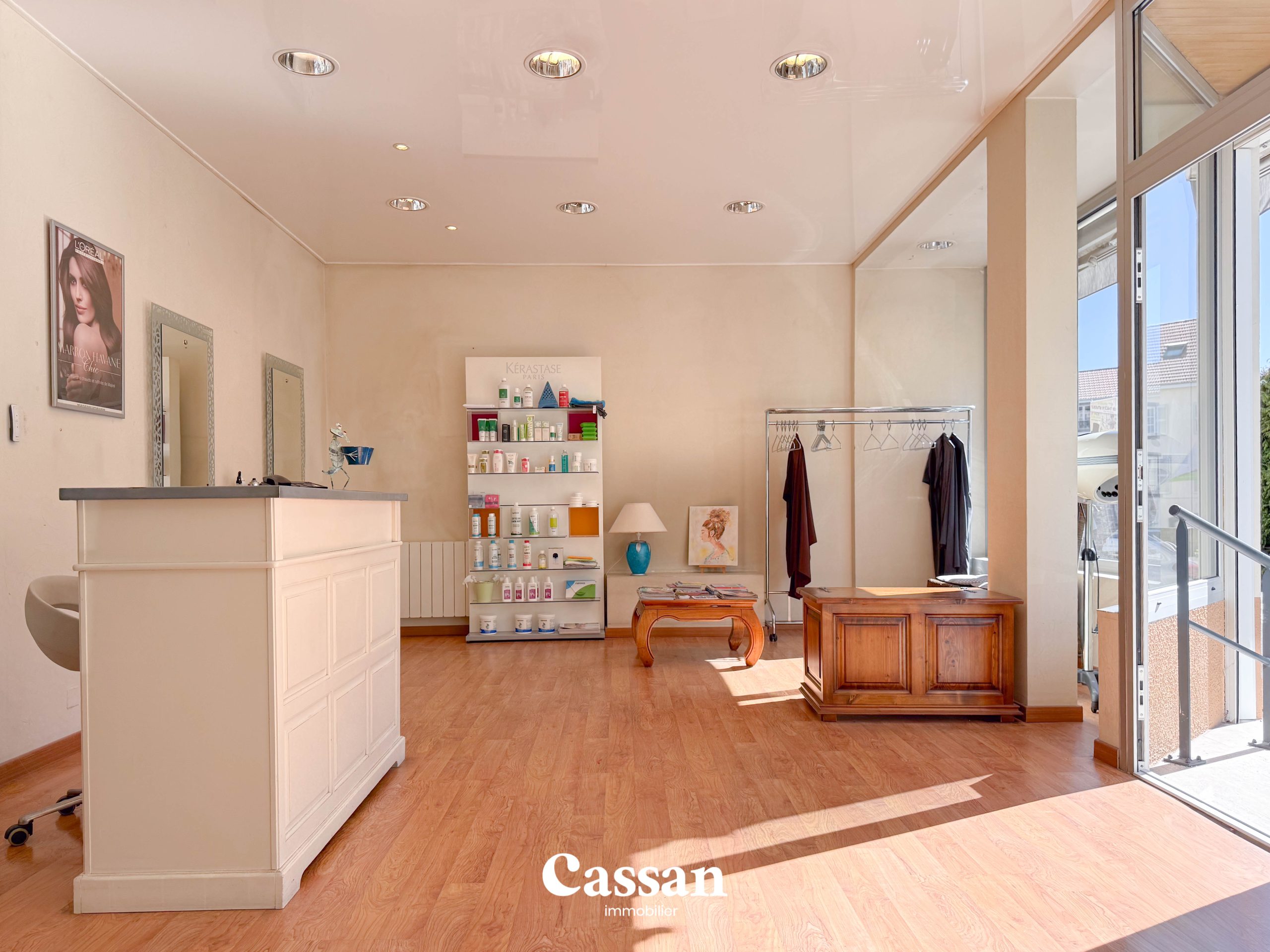 salon de coiffure - Cassan Immobilier