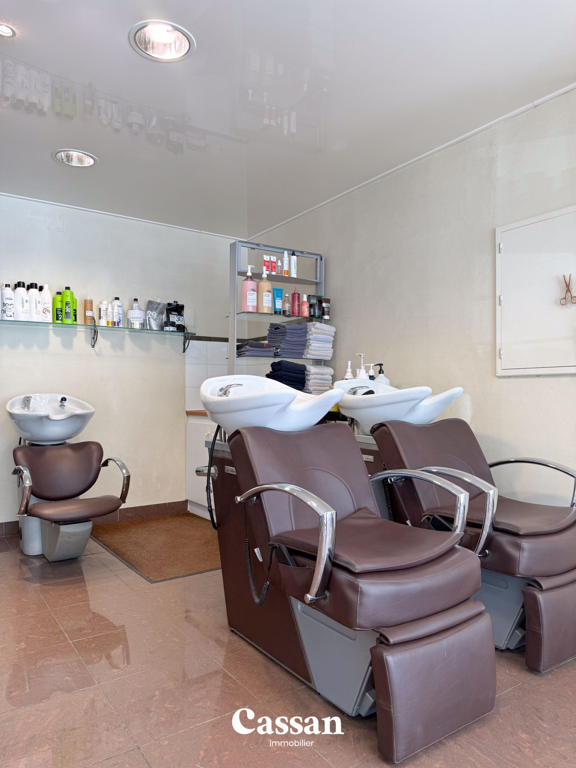 salon de coiffure - Cassan Immobilier