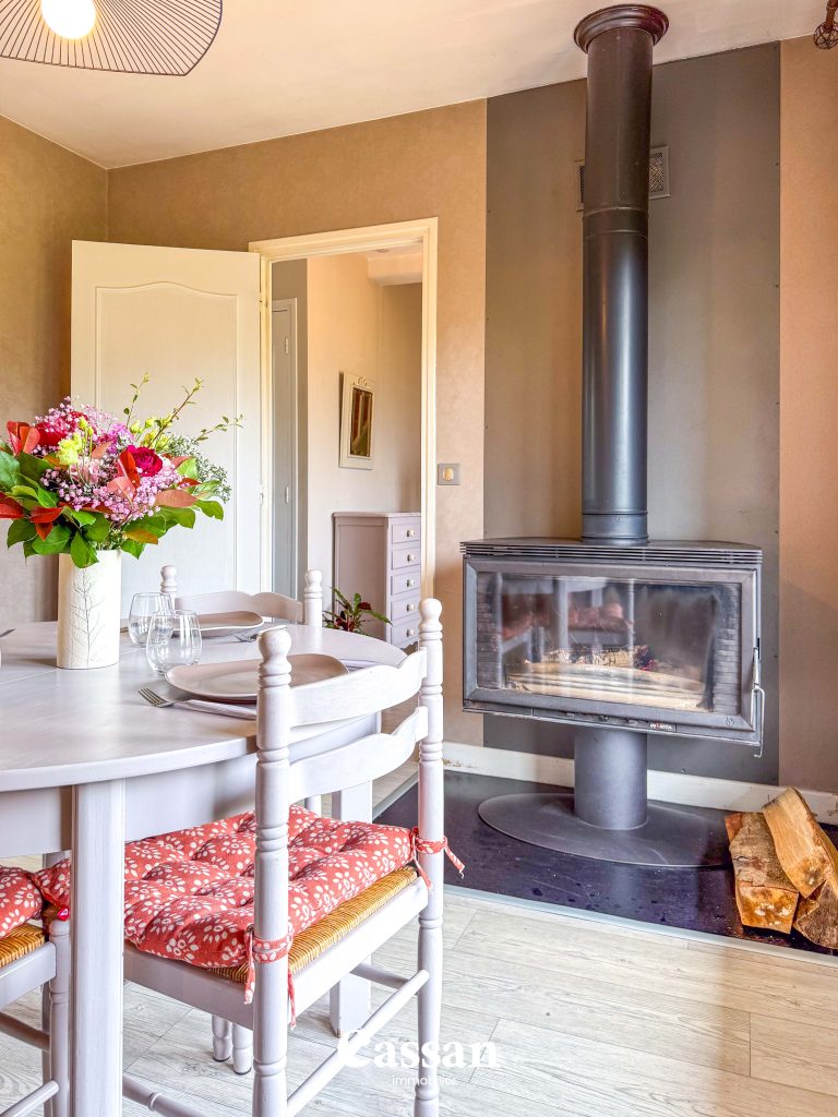 Maison à vendre - Escanis - Cassan immobilier Agence Immobilière Aurillac