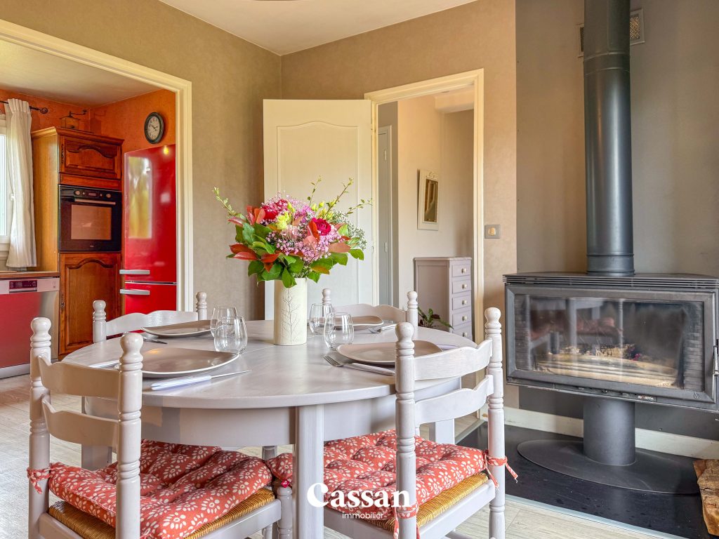 Maison à vendre - Escanis - Cassan immobilier Agence Immobilière Aurillac