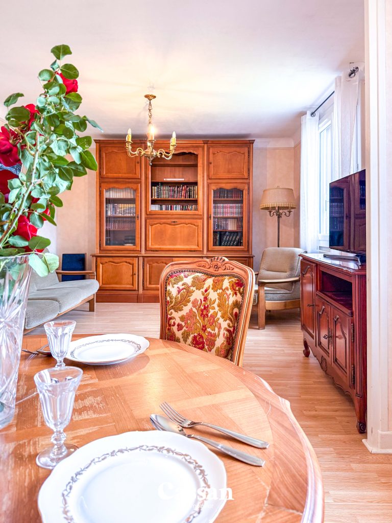 Maison à vendre - Montsalvy - Cassan immobilier Agence Immobilière Aurillac