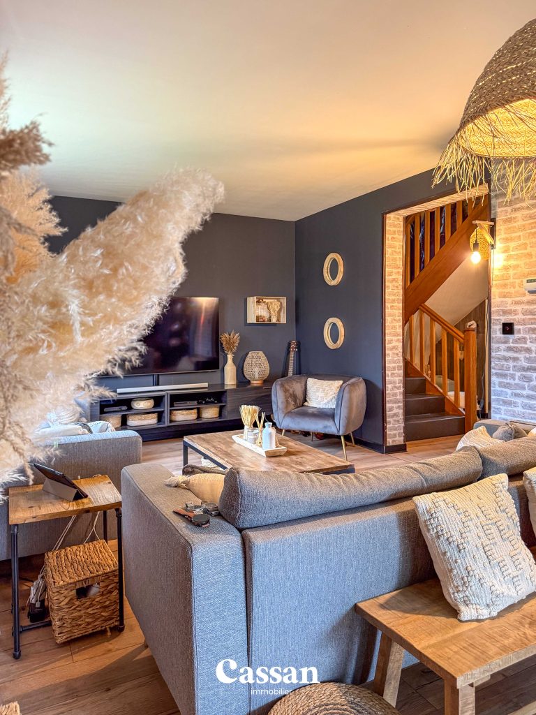 Maison à vendre - Saint-Mamet - Cassan immobilier Agence Immobilière Aurillac