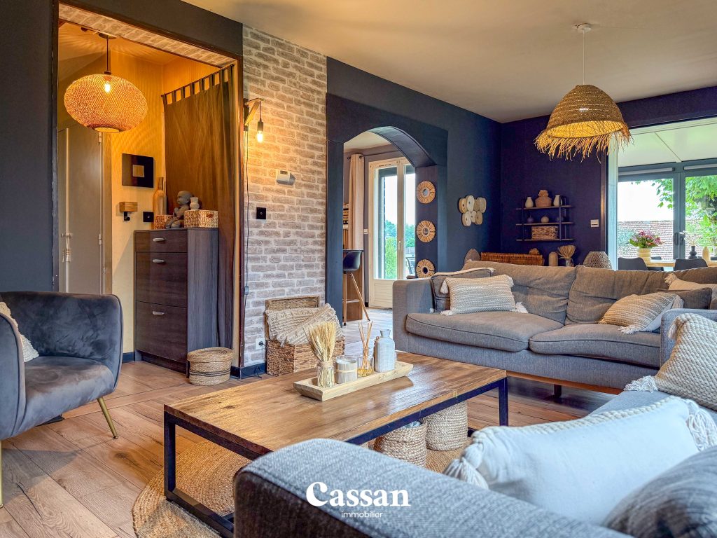 Maison à vendre - Saint-Mamet - Cassan immobilier Agence Immobilière Aurillac